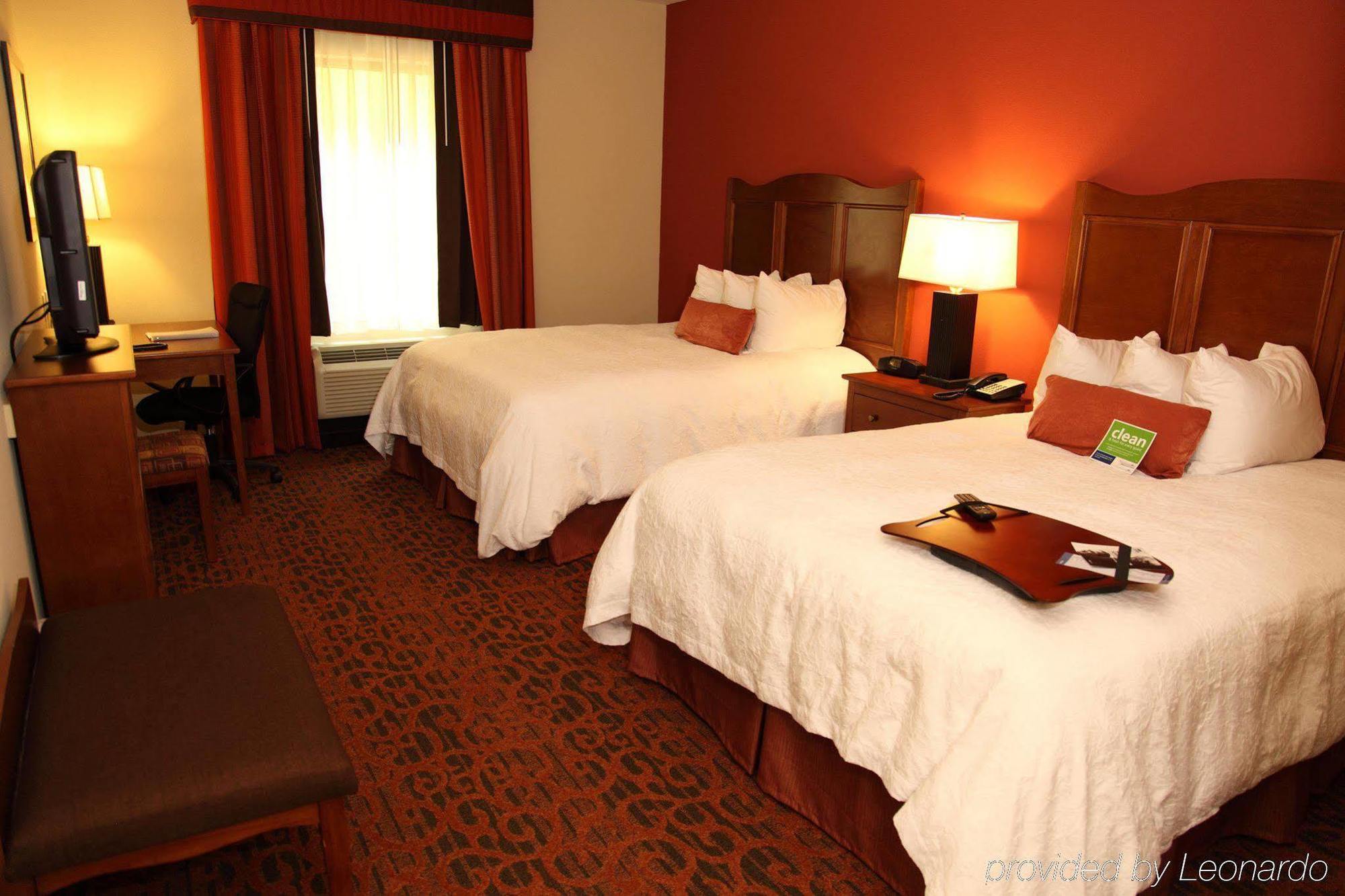 Hampton Inn & Suites Бастроп Стая снимка